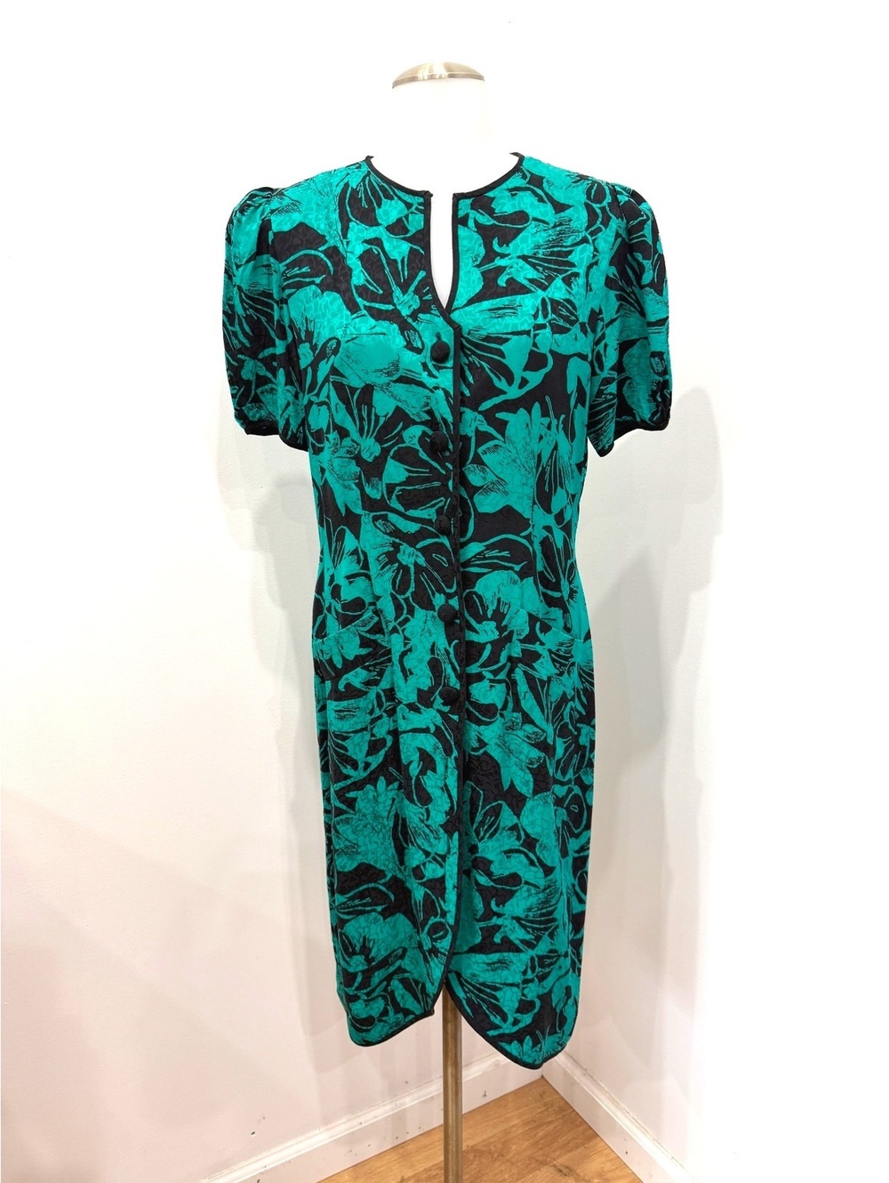 Trendsane Women's Silk Midi Dress Size 6 Teal and Black